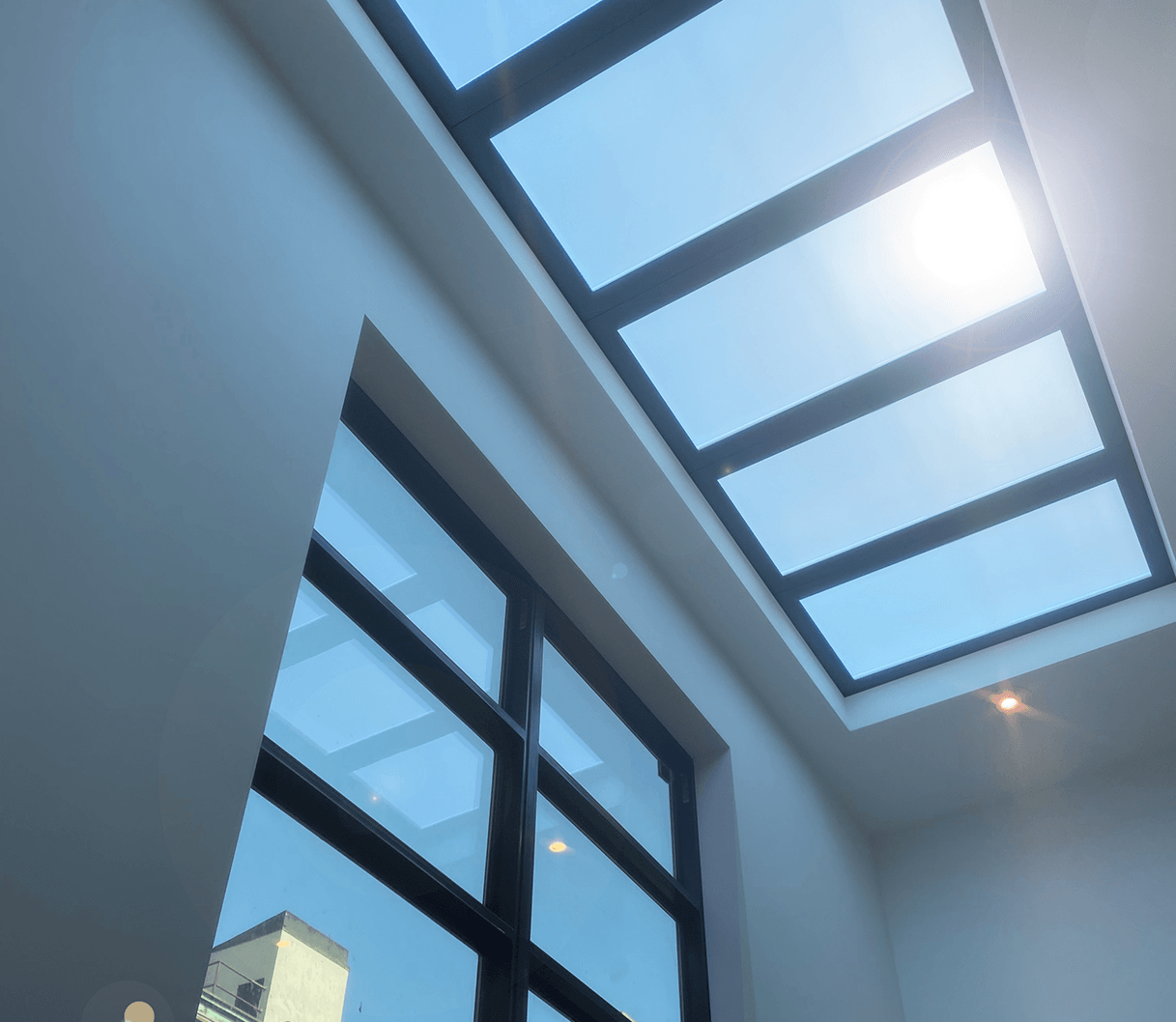 Innerscene Virtual Sun displayed in apartment